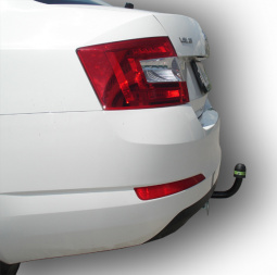 Фаркоп (ТСУ) Skoda Octavia 3 (хэтчбек) (2013-) со съемным шаром "Лидер-Плюс" (без эл/пак.)