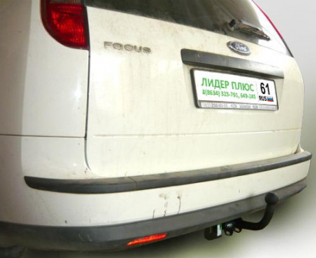 Фаркоп (ТСУ) Ford Focus 2 (DA3) (универсал) (2004-2011) со съемным шаром "Лидер-Плюс" (без эл/пак.)
