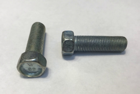 Болт М10*1*32 опоры генератора дв. 406
