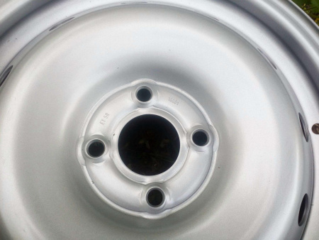 Диск колеса литой Magnetto 15001 S AM Silver 6*15/4*100 d60,1 ЕТ50 Lada Largus/Nissan Almera